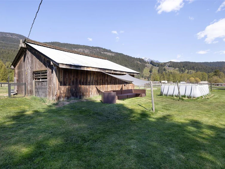 1553 Fraser Road, Pemberton, BC, V0N 2L0 - 35