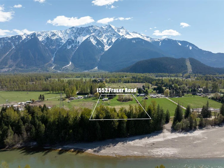 1553 Fraser Road, Pemberton, BC, V0N 2L0 - 37