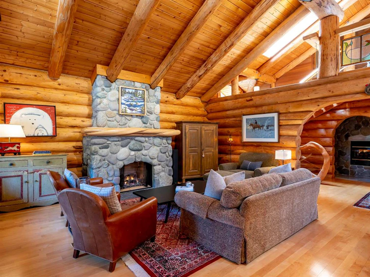 6310 Fairway Drive, Whistler, BC, V8E 0C9 - 5