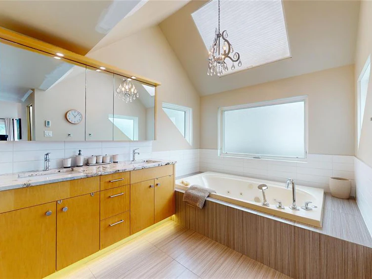 7410 Ambassador Crescent, Whistler, BC, V8E 0E4 - 13