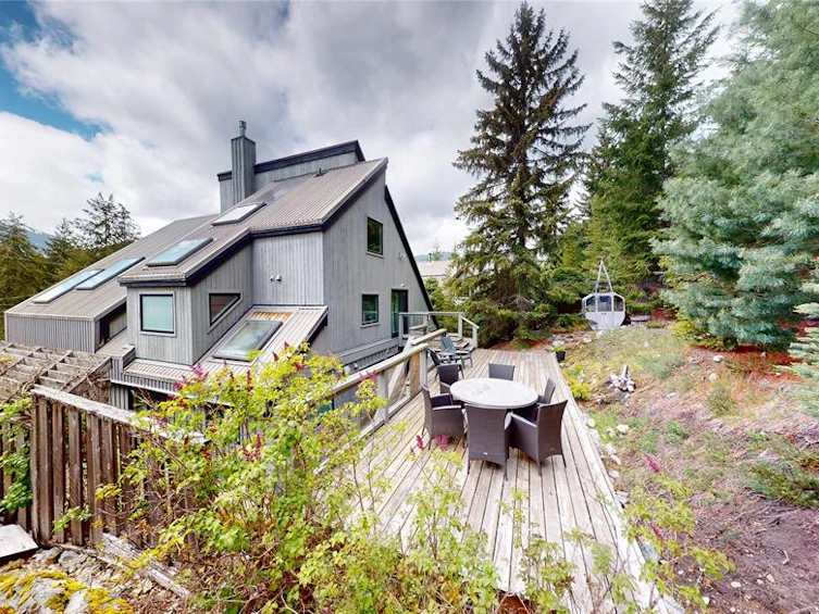 7410 Ambassador Crescent, Whistler, BC, V8E 0E4 - 26