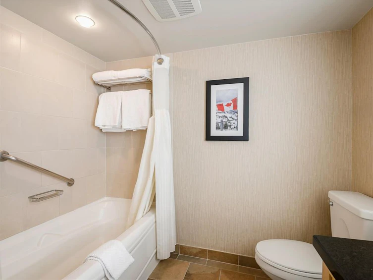 725-727-4050 Whistler Way, Whistler, BC, V8E 1H9 - 9