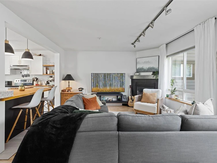 20-7400 Arbutus Street, Pemberton, BC, V0N 2L1 - 6