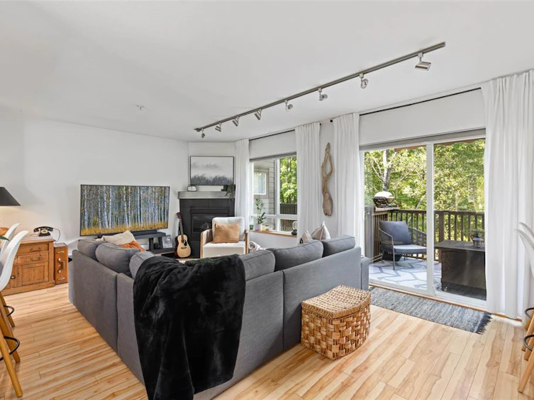 20-7400 Arbutus Street, Pemberton, BC, V0N 2L1 - 8
