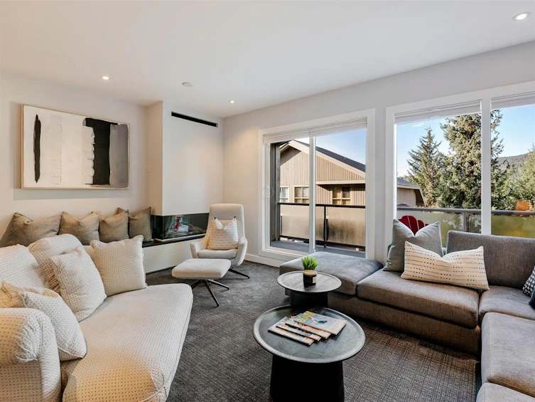 3163 St Moritz Crescent, Whistler, BC, V0N 1B3 - 12