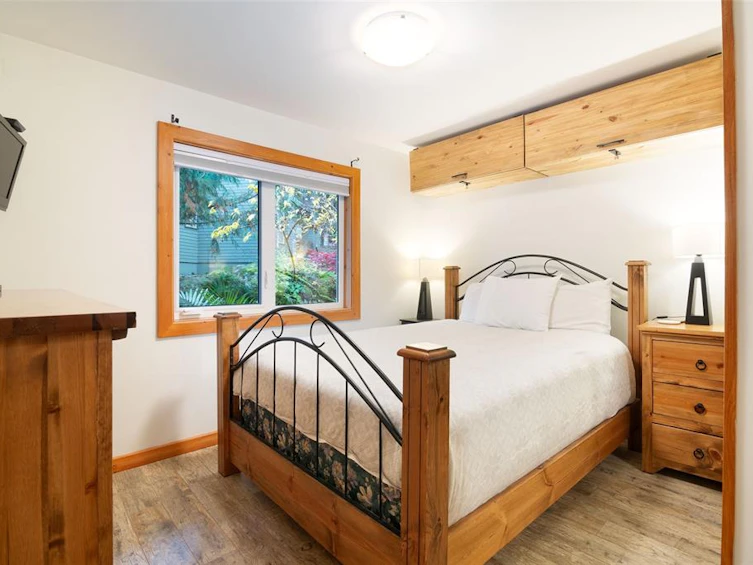 9-2217 Marmot Place, Whistler, BC, V8E 0B4 - 8