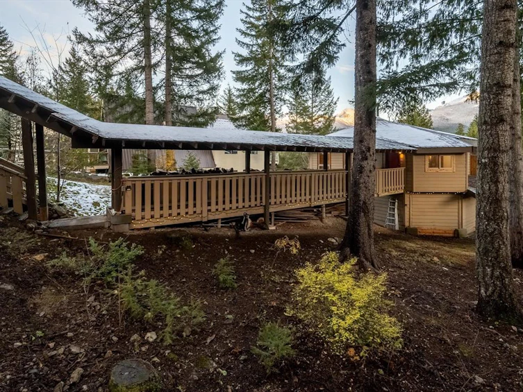 8204 Alpine Way, Whistler, BC, V8E 0G2 - 39