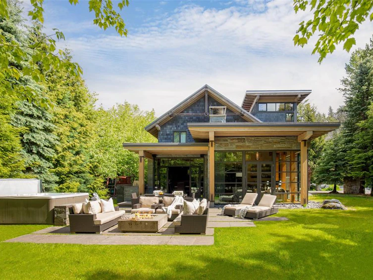 6677 Crabapple Drive, Whistler, BC, V8E 0C5 - 29