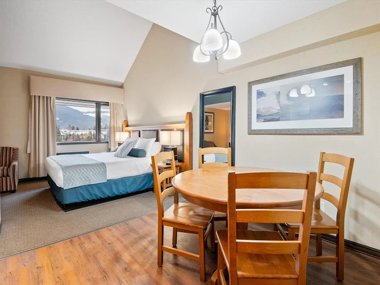 213-4220 Gateway Drive, Whistler, BC, V8E 0Z7 - 5