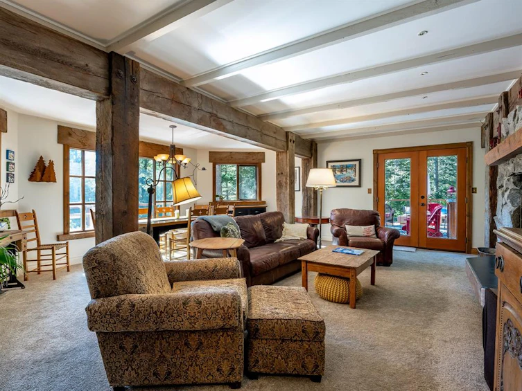 8239 Mountain View Drive, Whistler, BC, V8E 0G3 - 2
