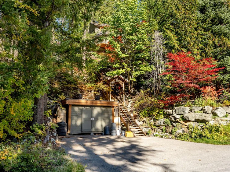 8239 Mountain View Drive, Whistler, BC, V8E 0G3 - 29