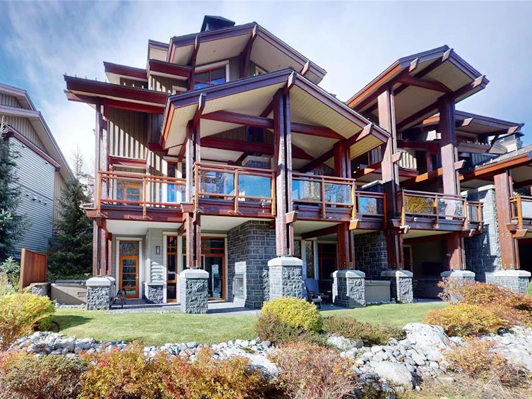 15-7124 Nancy Greene Drive, Whistler, BC, V8E 0W9 - 2