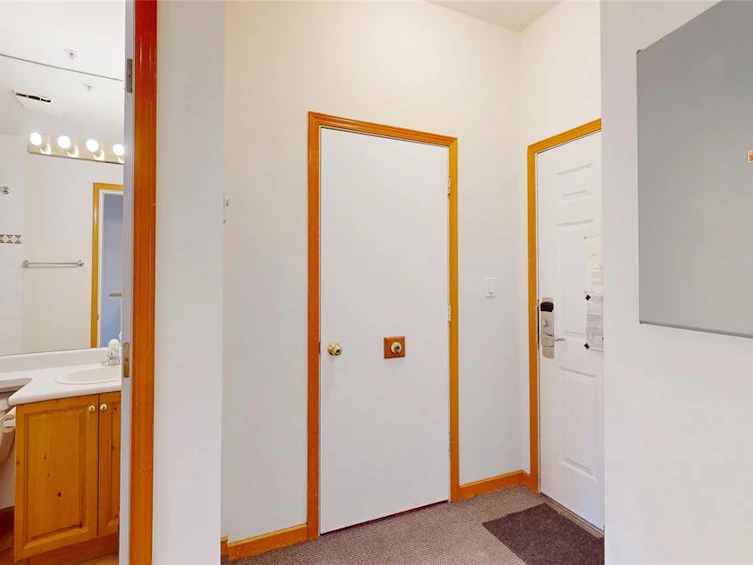 327-4368 Main Street, Whistler, BC, V8E 1B6 - 6