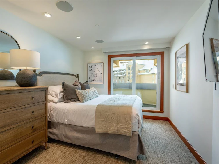 501.601-4557 Blackcomb Way, Whistler, BC, V8E 0Y2 - 21