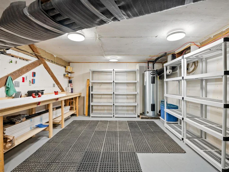 19-2400 Cavendish Way, Whistler, BC, V8E 0L8 - 17