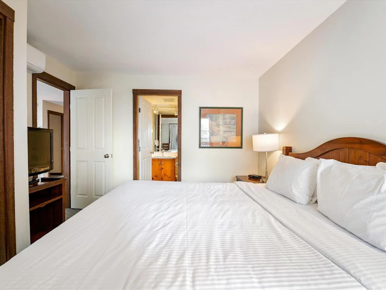 304-4899 Painted Cliff Road, Whistler, BC, V8E 1E2 - 14