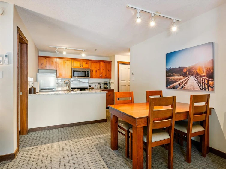 304-4899 Painted Cliff Road, Whistler, BC, V8E 1E2 - 16