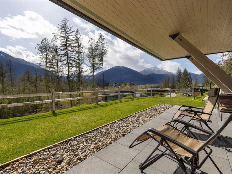 1-4000 Sunstone Way, Pemberton, BC, V0N 2L3 - 15