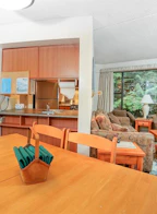 4i 2561 Tricouni Place