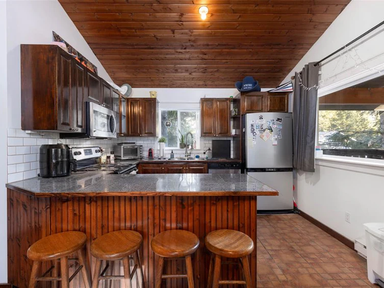 8521 Drifter Way, Whistler, BC, V8E 0G2 - 28
