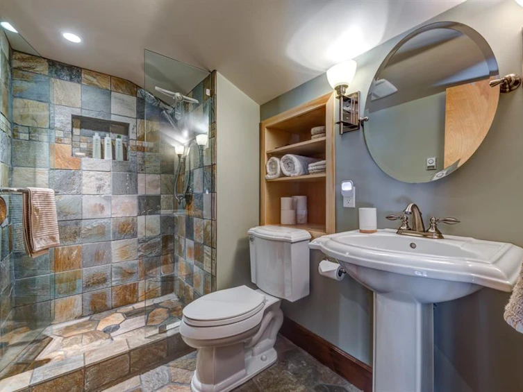 8512 Drifter Way, Whistler, BC, V8E 0G2 - 18