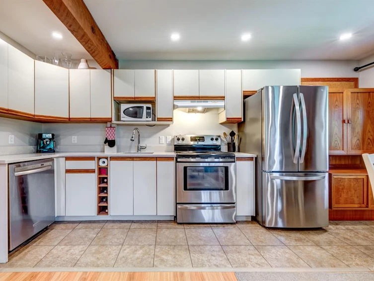 8512 Drifter Way, Whistler, BC, V8E 0G2 - 27