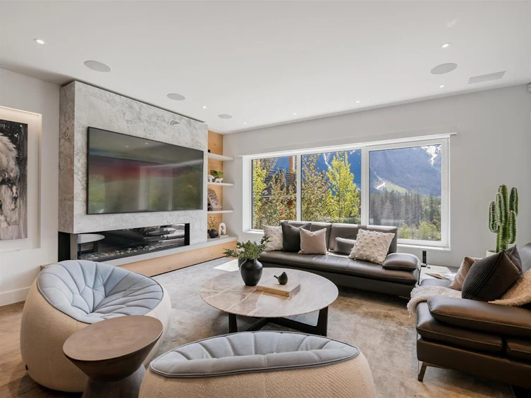7667 Cerulean Drive, Pemberton, BC, V0N 2L3 - 5