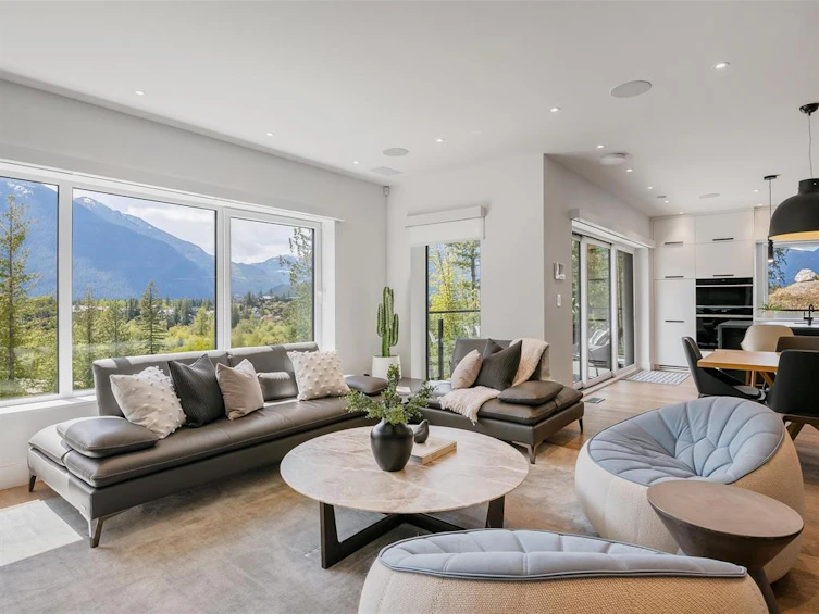 7667 Cerulean Drive, Pemberton, BC, V0N 2L3 - 6
