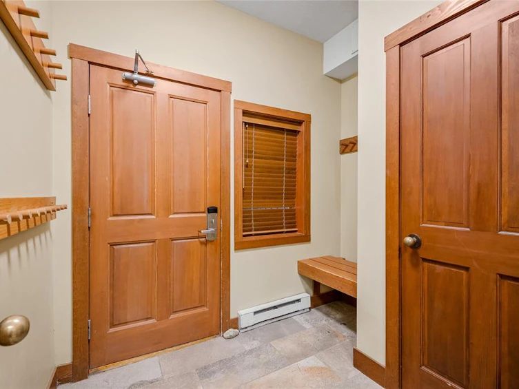 104 (G4)-4653 Blackcomb Way, Whistler, BC, V8E 0Y9 - 12
