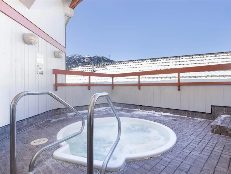 325-4368 Main Street, Whistler, BC, V8E 1B6 - 16