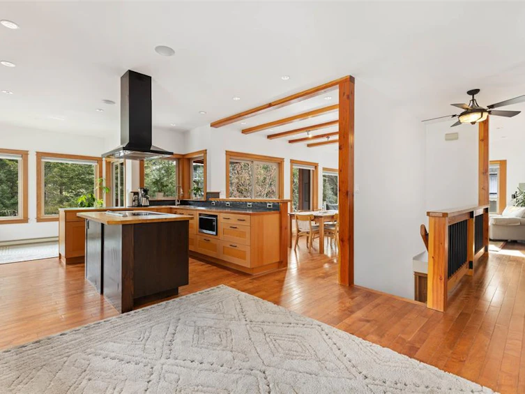 1354 Greenwood Street, Pemberton, BC, V0N 2L0 - 8