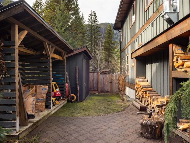 1354 Greenwood Street, Pemberton, BC, V0N 2L0 - 37