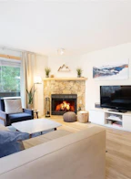 22 2217 Marmot Place