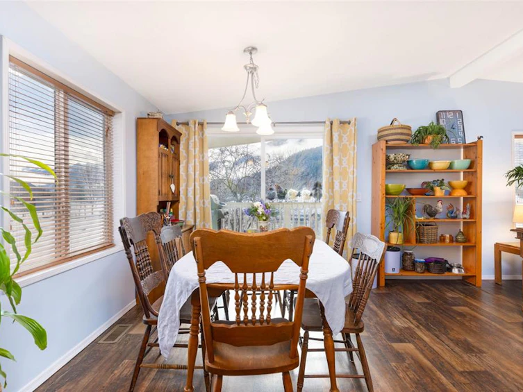 899 Erickson Road, Pemberton, BC, V0N 2L2 - 10