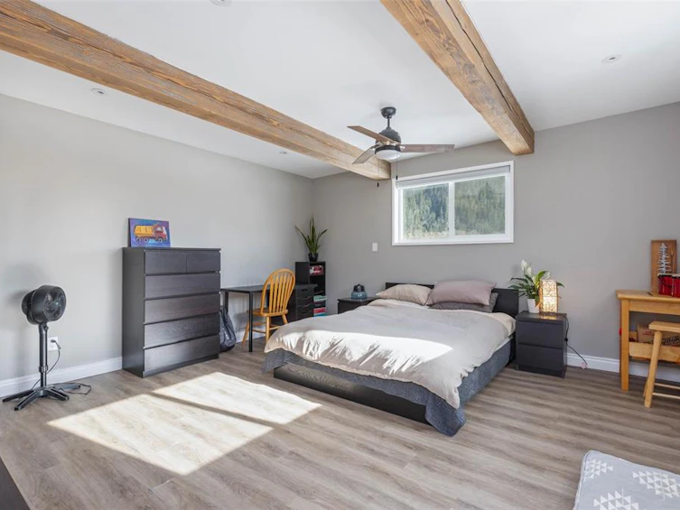 899 Erickson Road, Pemberton, BC, V0N 2L2 - 16