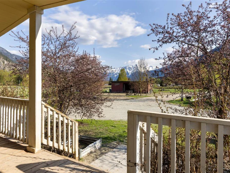 899 Erickson Road, Pemberton, BC, V0N 2L2 - 24