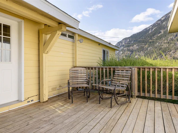 899 Erickson Road, Pemberton, BC, V0N 2L2 - 25
