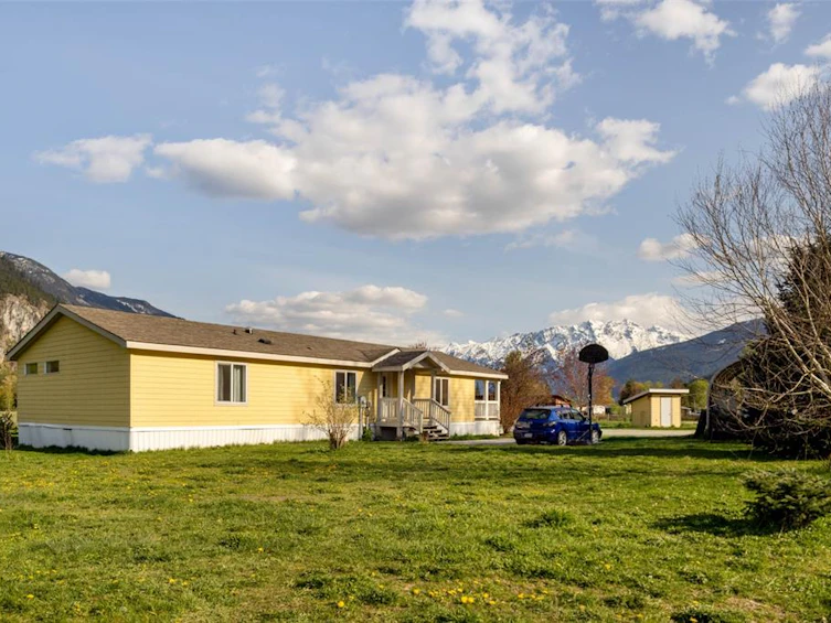 899 Erickson Road, Pemberton, BC, V0N 2L2 - 29