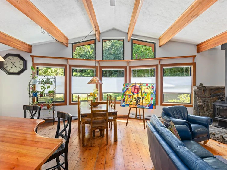 2927 Stanley Road, Pemberton, BC, V0N 1L0 - 2