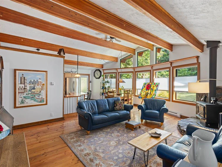 2927 Stanley Road, Pemberton, BC, V0N 1L0 - 4