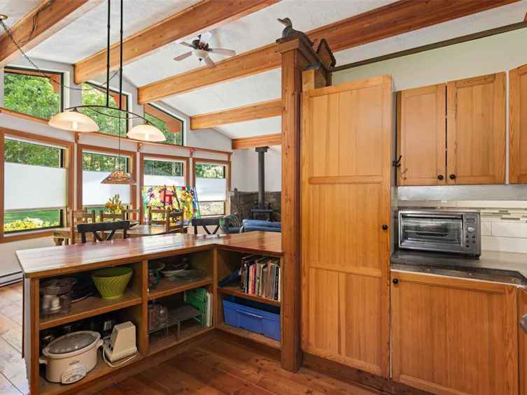 2927 Stanley Road, Pemberton, BC, V0N 1L0 - 6