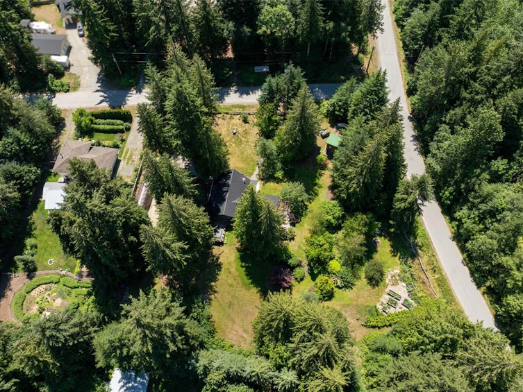 2927 Stanley Road, Pemberton, BC, V0N 1L0 - 35