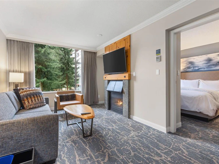 451/452-4090 Whistler Way, Whistler, BC, V8E 1J3 - 3