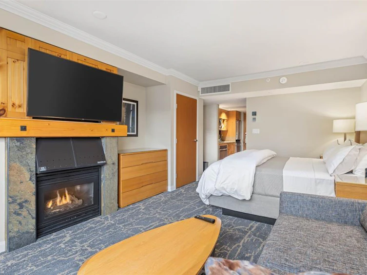 451/452-4090 Whistler Way, Whistler, BC, V8E 1J3 - 18