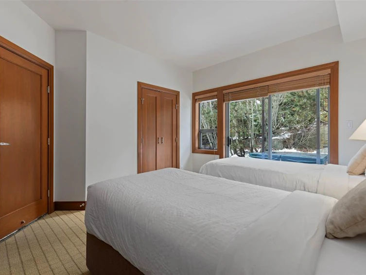 B-4847 Casabella Crescent, Whistler, BC, V8E 0Z4 - 16