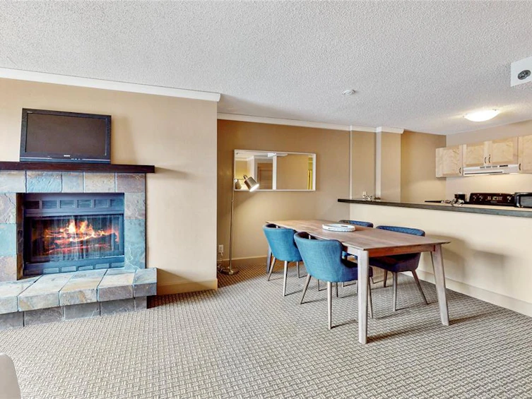 733/735-4050 Whistler Way, Whistler, BC, V8E 1H9 - 22