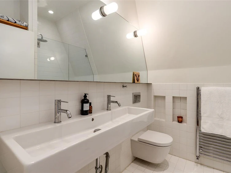 9501 Emerald Drive, Whistler, BC, V8E 0G5 - 19