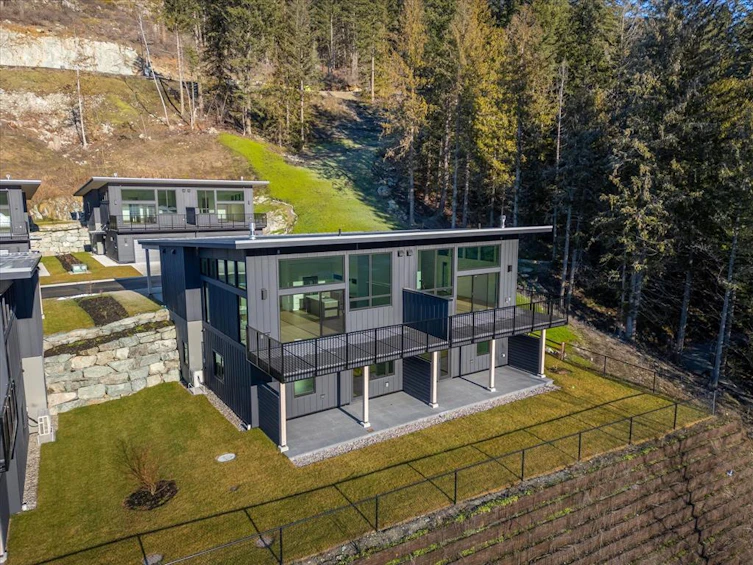 25-4000 Sunstone Way, Pemberton, BC, V0N 2L3 - 3
