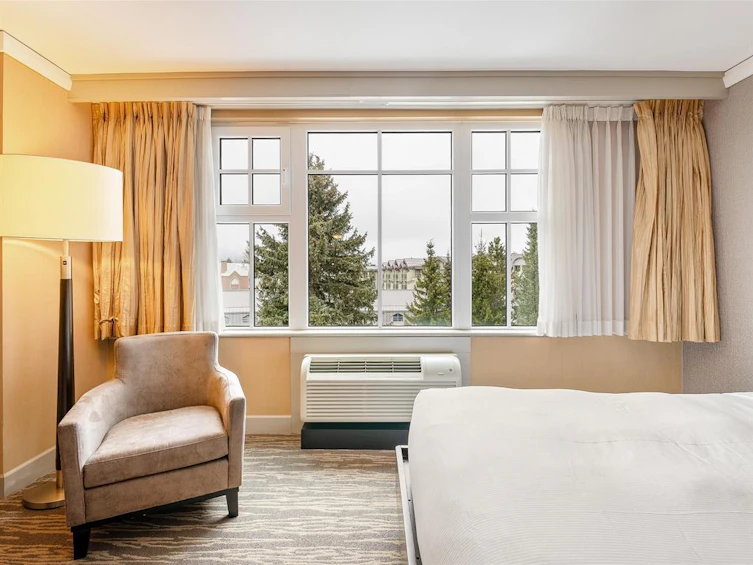 525/527-4050 Whistler Way, Whistler, BC, V8E 1H9 - 27