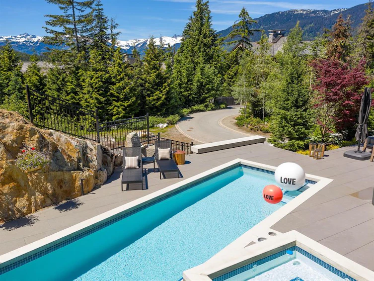 2932 Ancient Cedars Lane, Whistler, BC, V8E 0L6 - 14